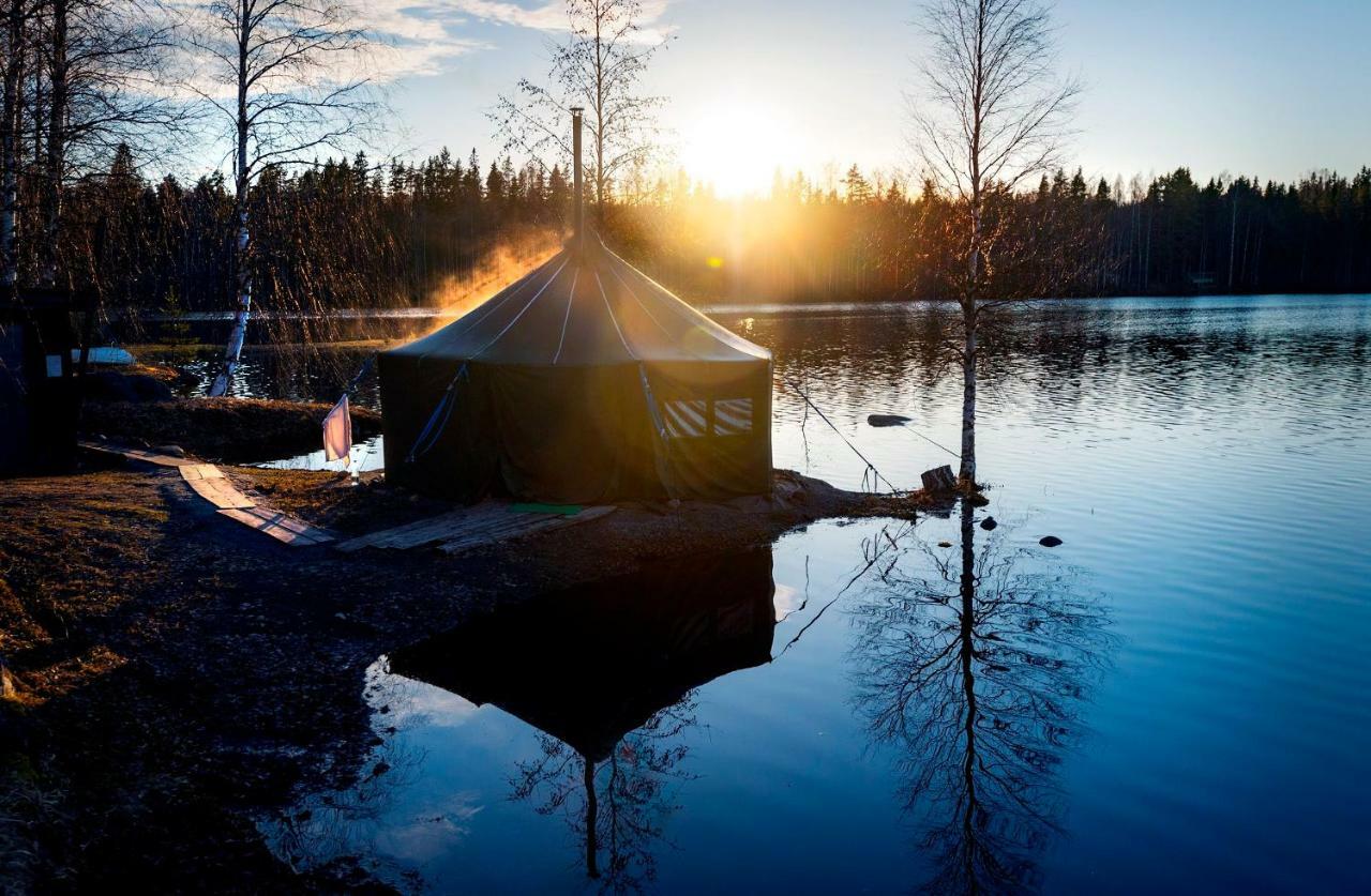 Revontuli Resort Glass Igloos Hankasalmi ภายนอก รูปภาพ